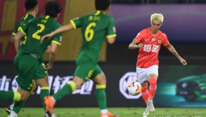  昂热队长里程碑战传射建功定胜局  