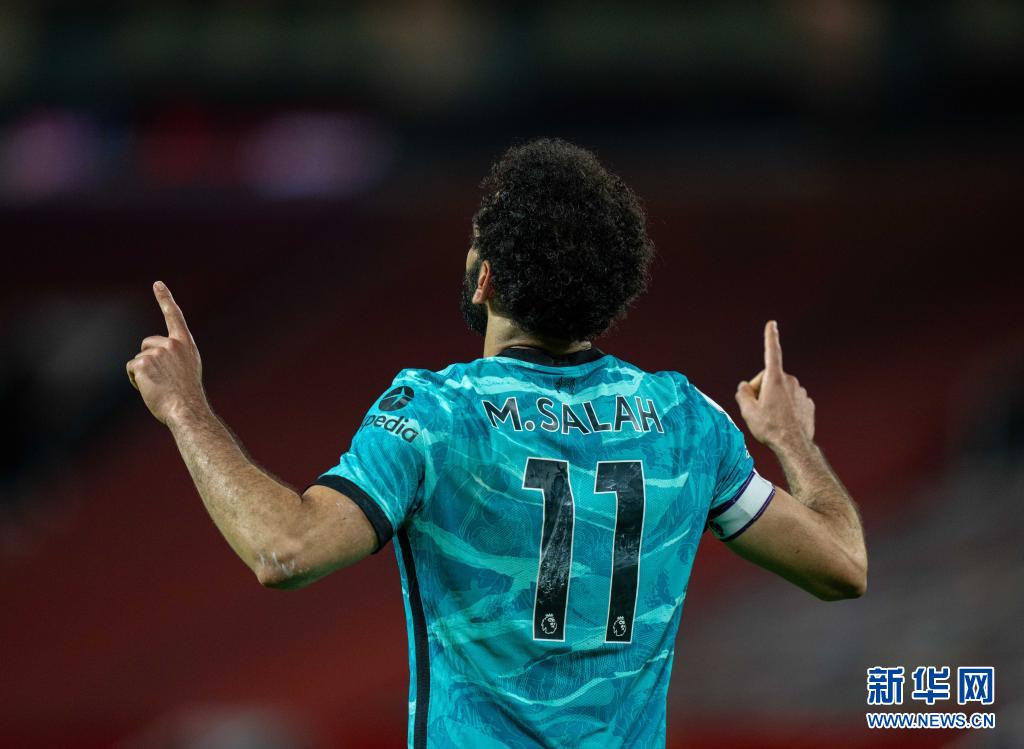 英超-曼联1-0水晶宫取首胜，奥纳纳扑点B费制胜  